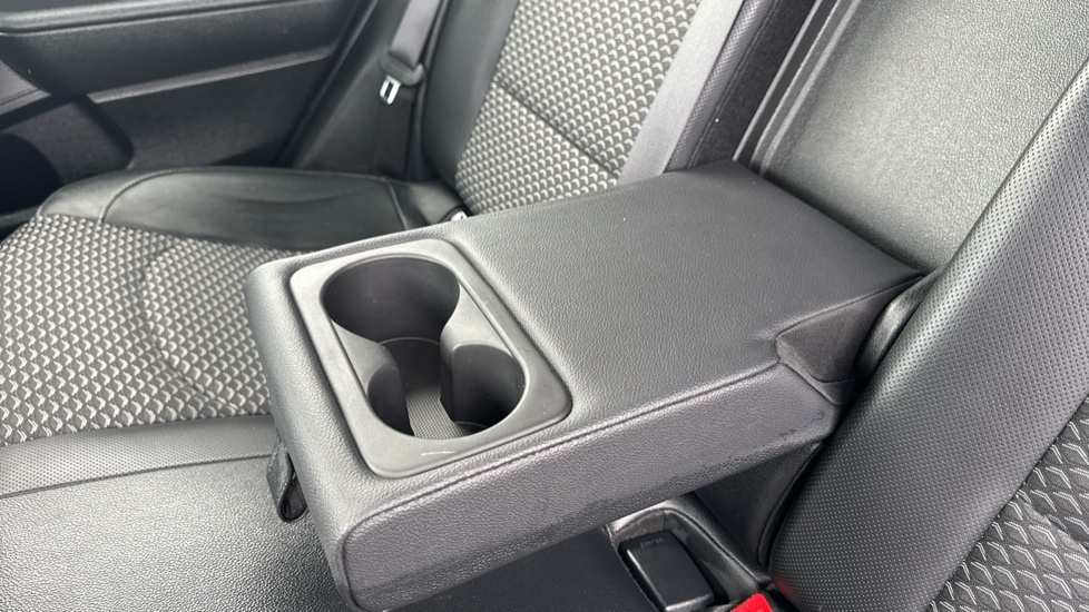 Kia Xceed 1.5 T-gdi 2 White #31