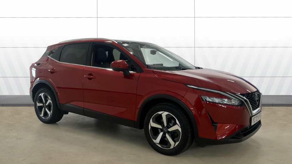 Nissan Qashqai N-connecta Red