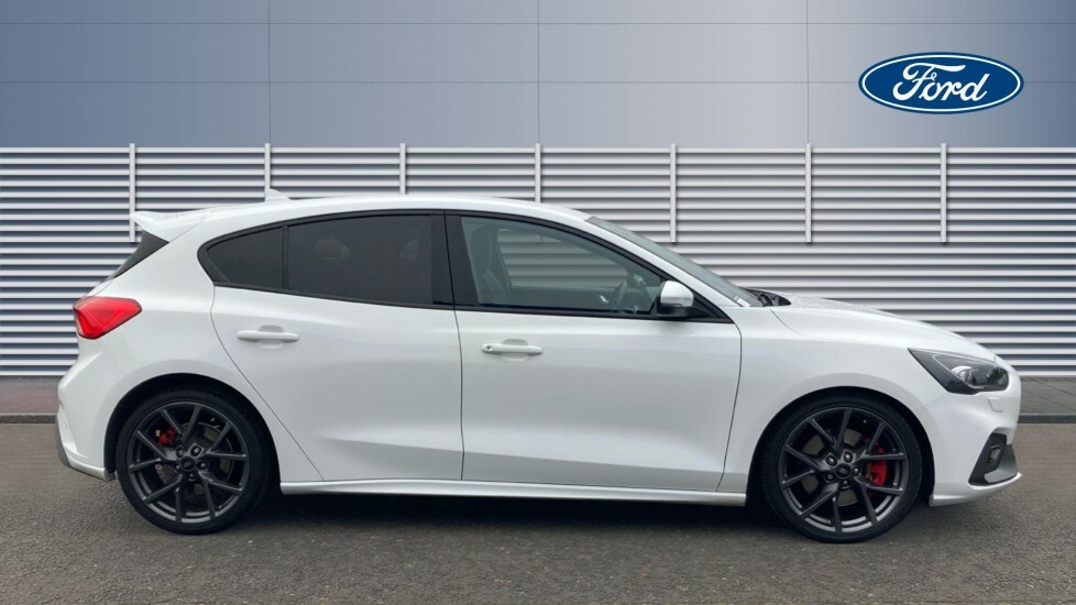 Ford Focus St SB70MKX White #5
