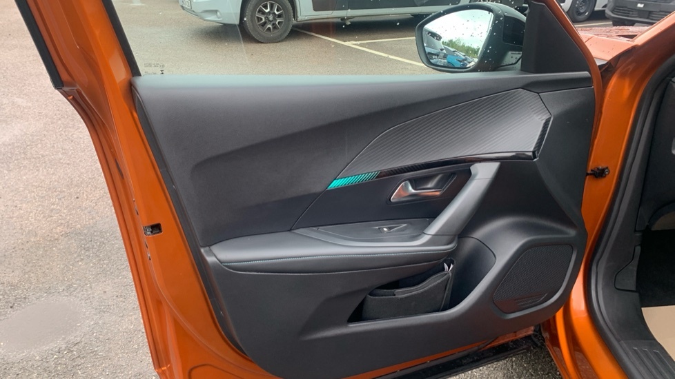 Peugeot 2008 Active Blue #30