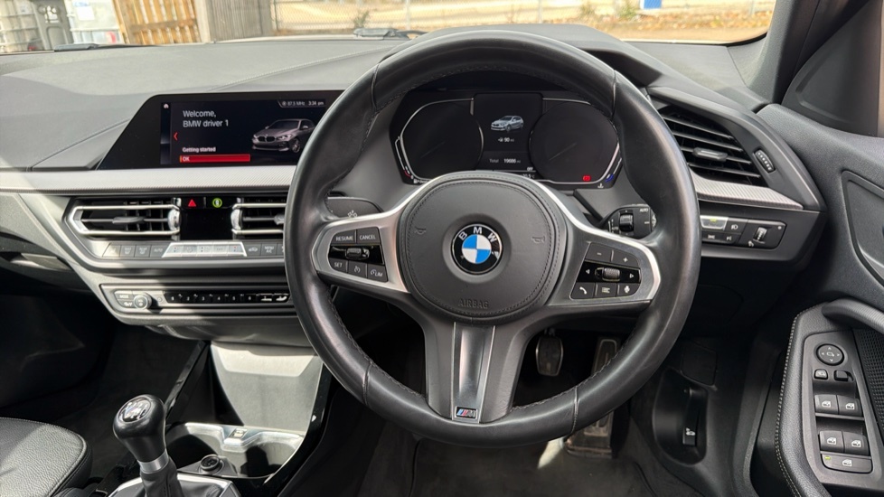 BMW 1 Series M Sport White #5