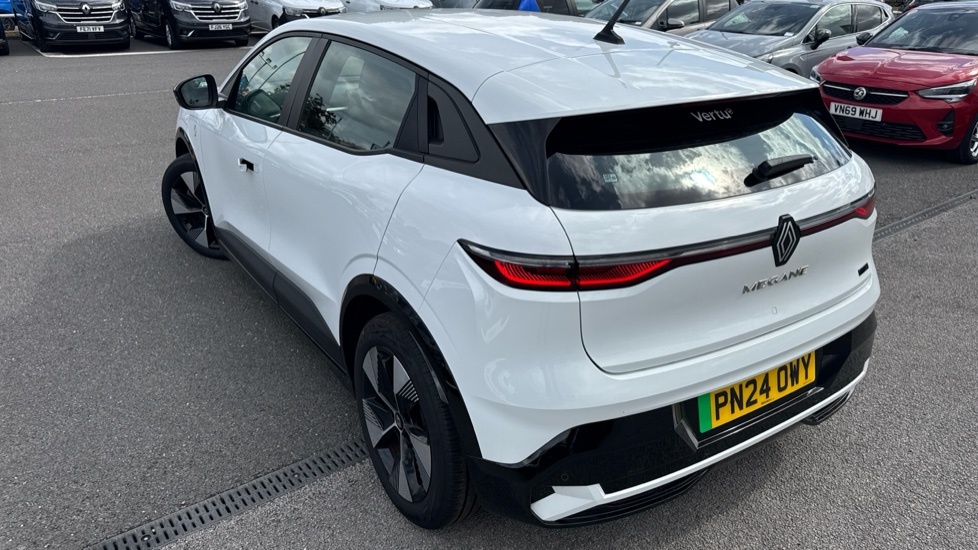 Renault Megane E-Tech Ev60 160Kw Equilibre 60Kwh Optimum Charge Black #35