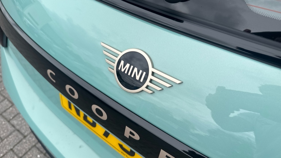 Mini Hatch 1.5C Sport Steptronic Euro 6 Ss Black #40