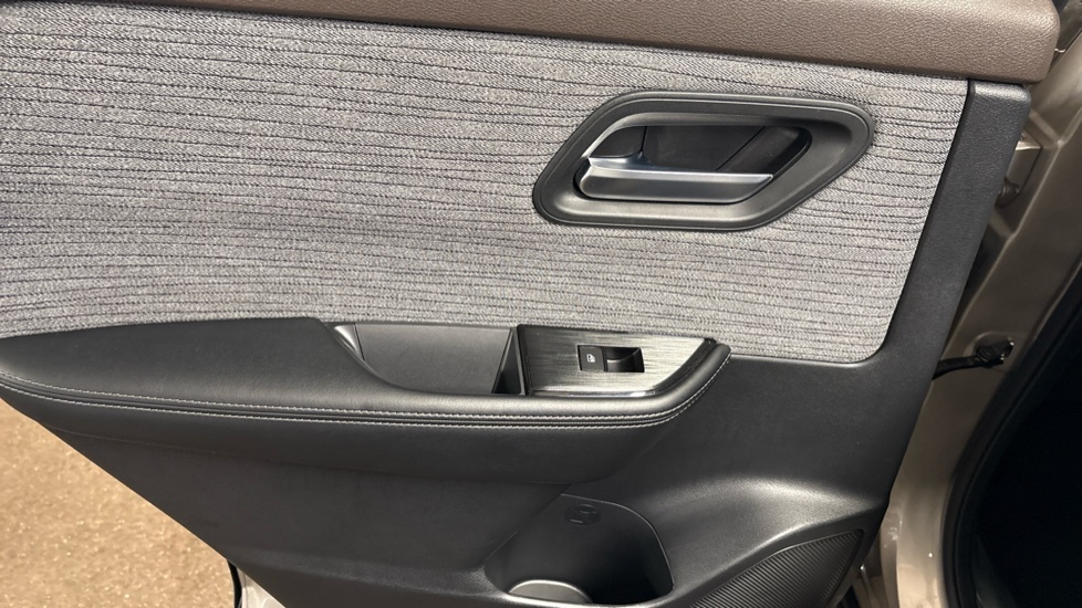 Nissan X-Trail E-power Tekna Grey #59