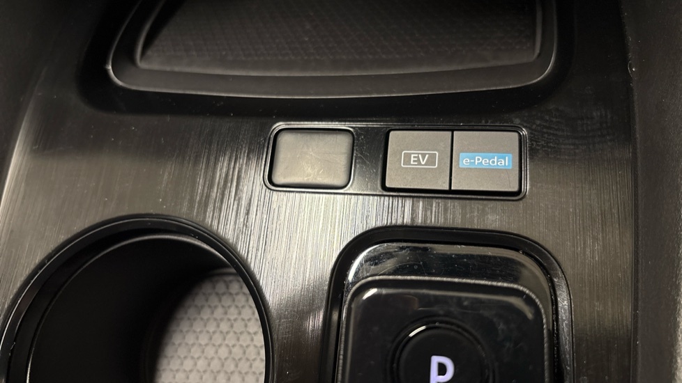 Nissan X-Trail E-power Tekna Grey #39
