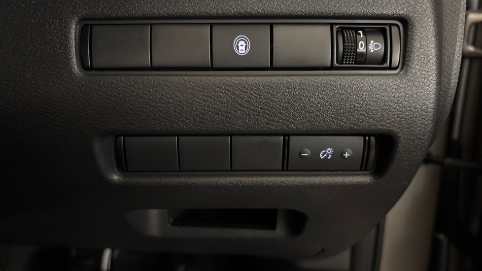 Nissan X-Trail E-power Tekna Grey #22