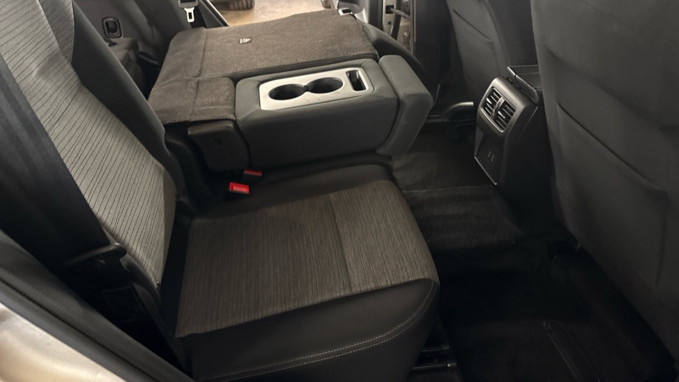 Nissan X-Trail E-power Tekna Grey #66
