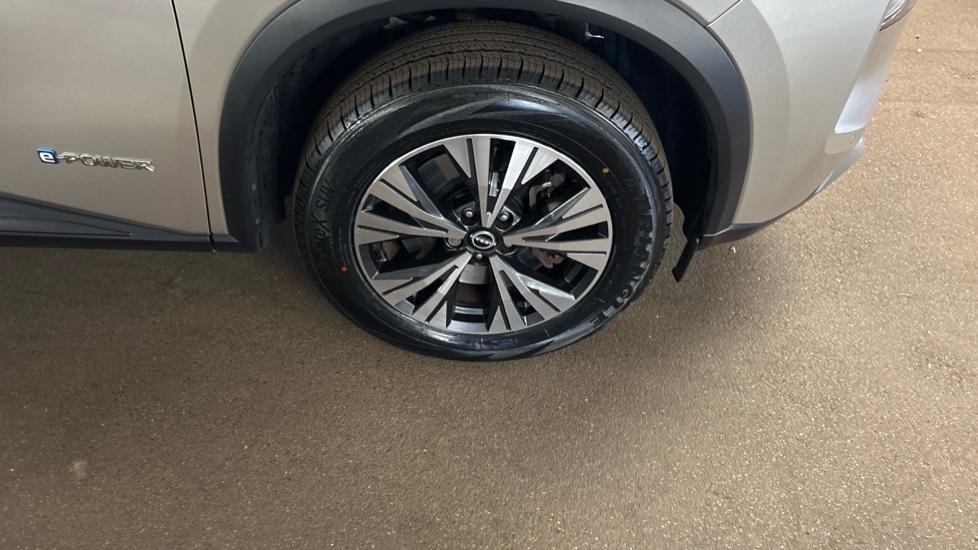 Nissan X-Trail E-power Tekna Grey #55