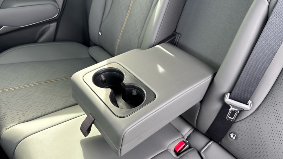 Byd Atto 3 60.48Kwh Design White #33