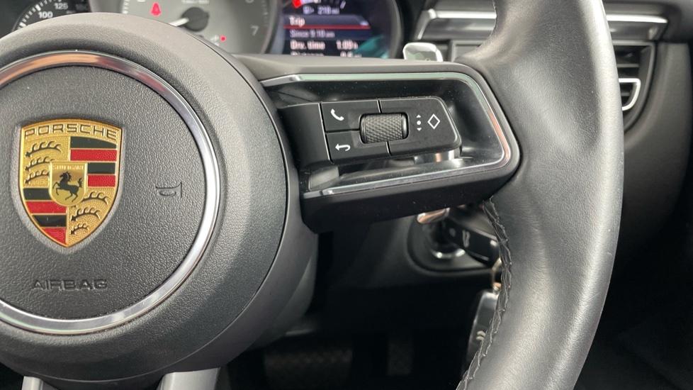 Porsche Macan Pdk Euro 6 White #18
