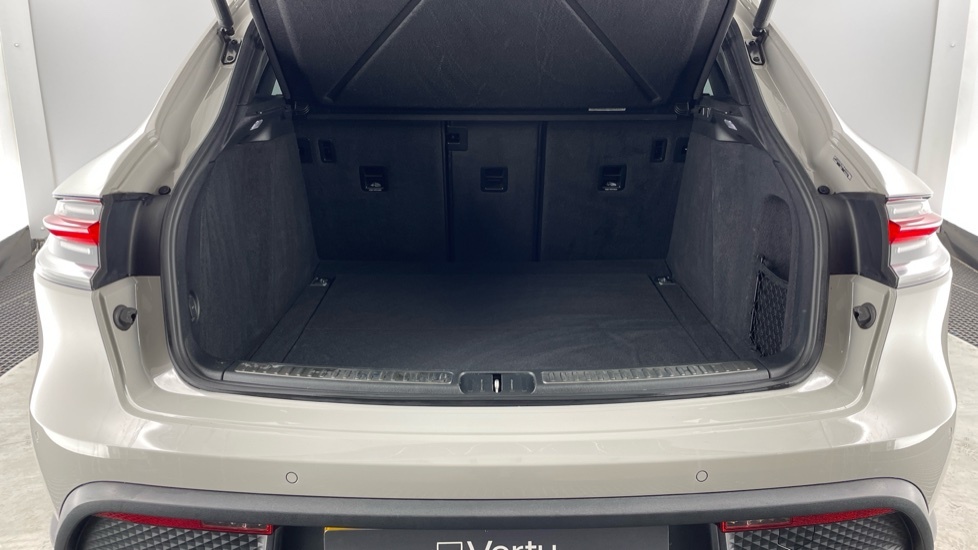 Porsche Macan Pdk Euro 6 White #13