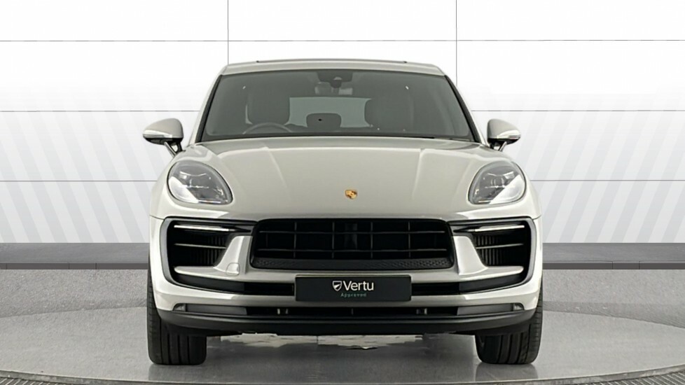 Porsche Macan Pdk Euro 6 White #16