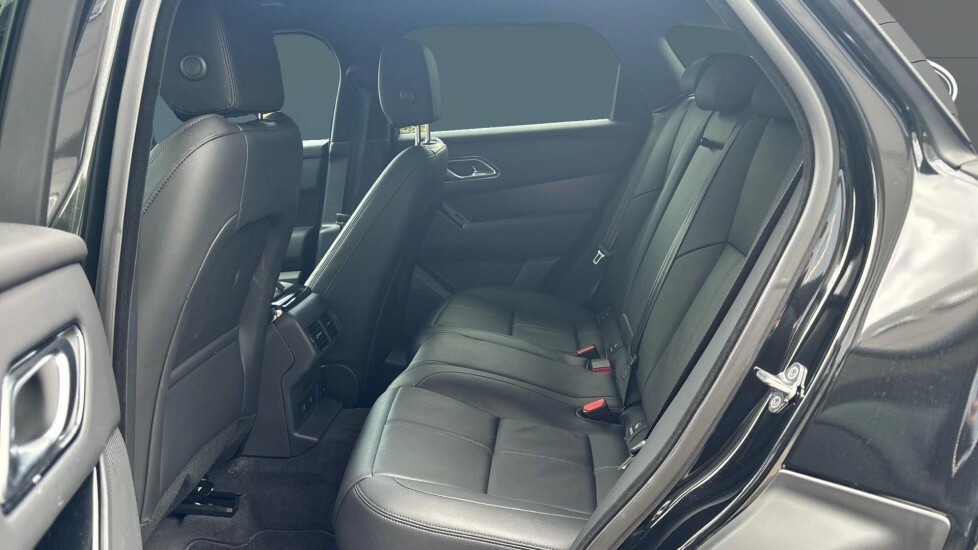 Land Rover Range Rover Velar Dynamic Se Black #4