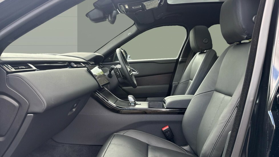 Land Rover Range Rover Velar Dynamic Se Black #3