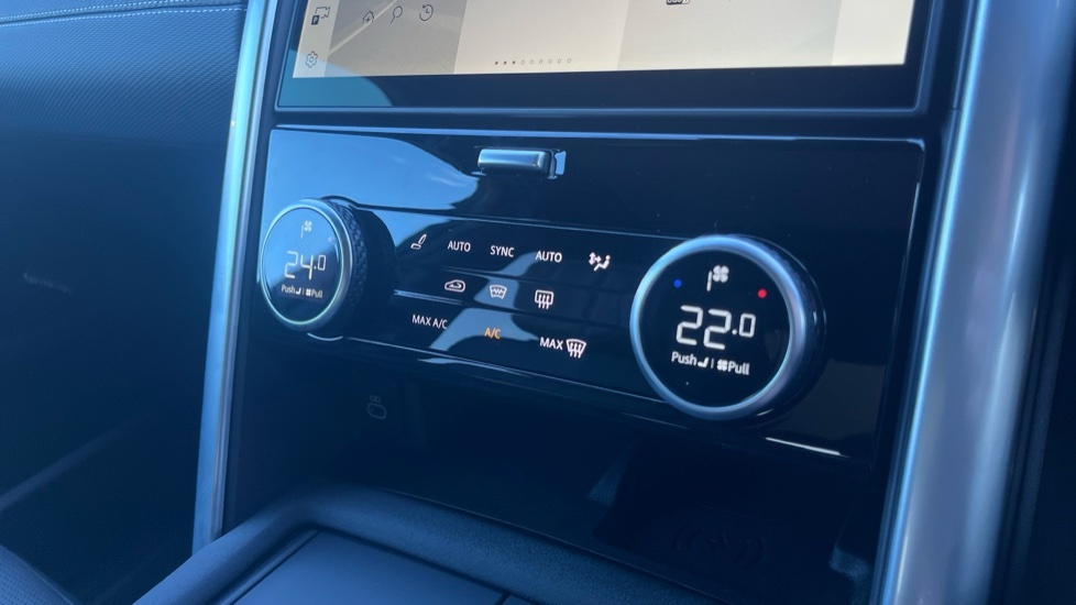 Land Rover Discovery Dynamic Se Black #30