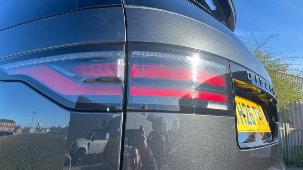 Land Rover Discovery Dynamic Se Black #19