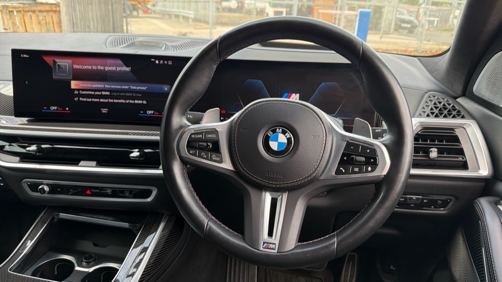 BMW X7 M60i Black #5