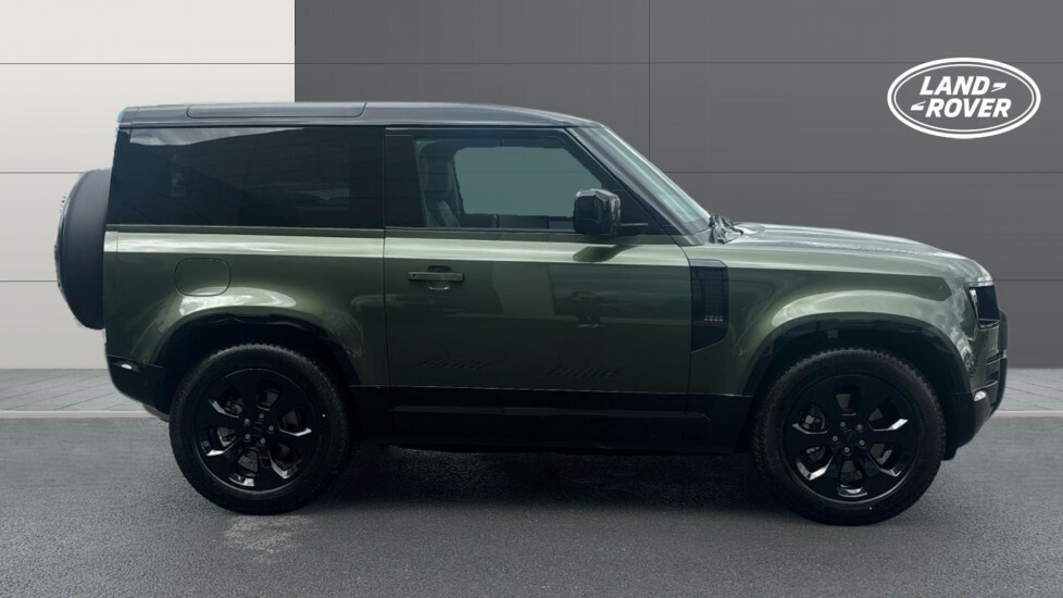 Land Rover Defender 90 X-dynamic Se Green #5