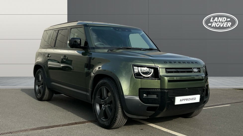 Land Rover Defender 110 S Green