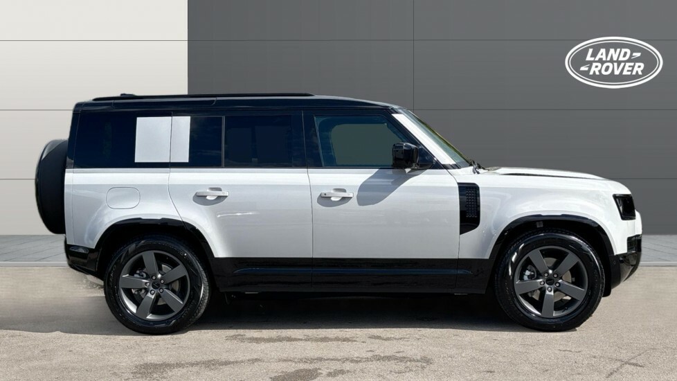 Land Rover Defender 110 X-dynamic Hse YA26OTP Grey #5