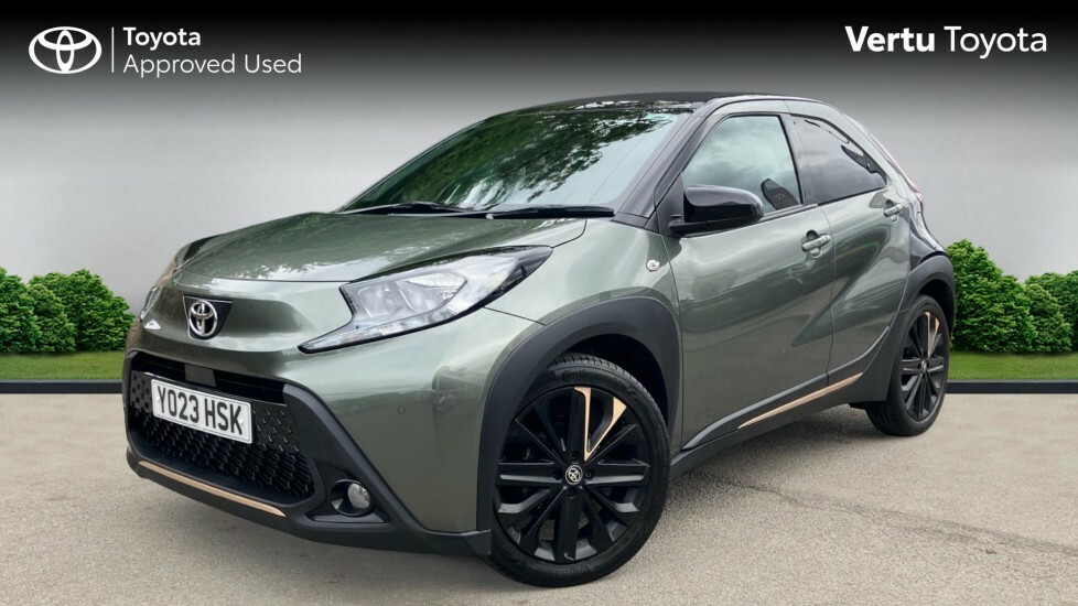 Toyota Aygo X Air Edition Green #3