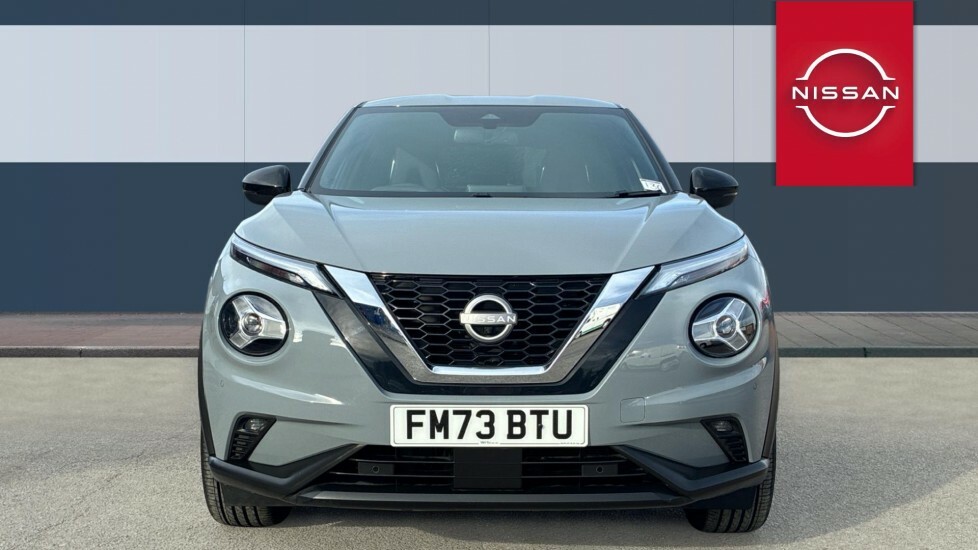 Nissan Juke Tekna Grey #3