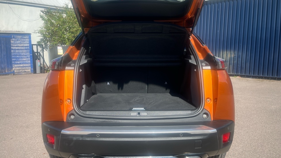 Peugeot 2008 Gt Orange #4