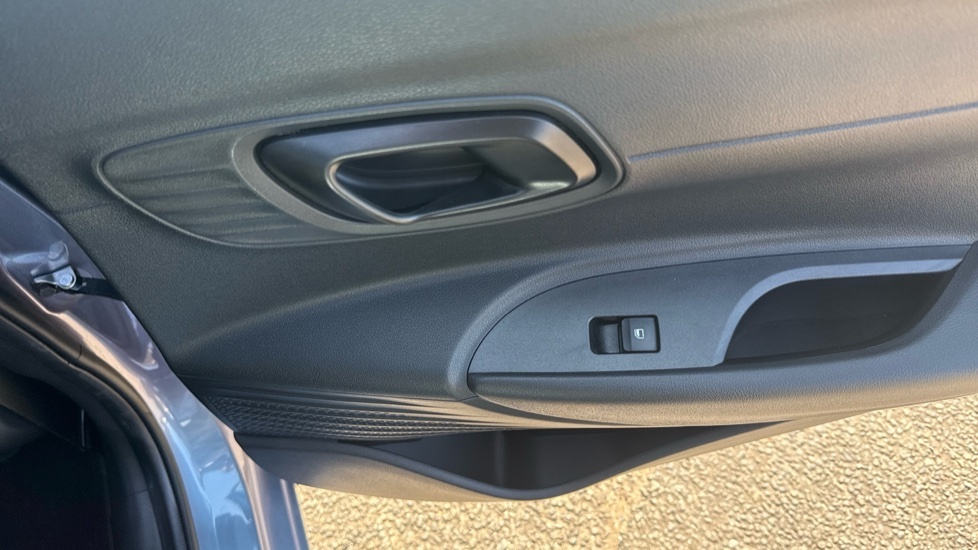 Hyundai I20 Hatchback Blue #34