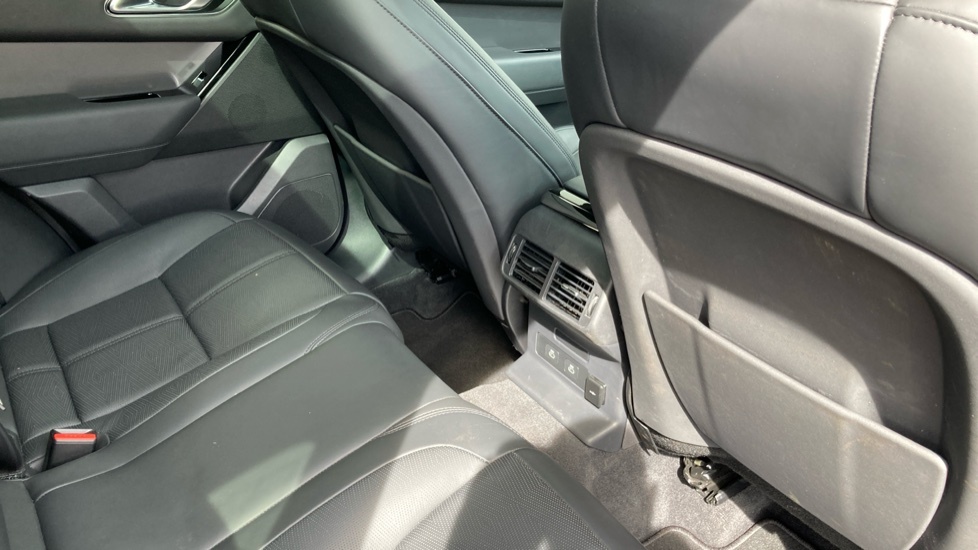 Land Rover Range Rover Velar Dynamic Se Black #38