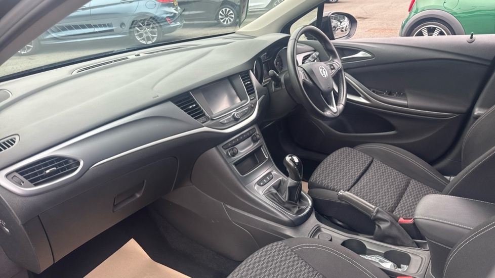 Vauxhall Astra Sri Nav Silver #9