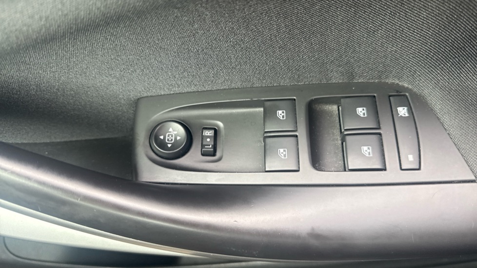 Vauxhall Astra Sri Nav Silver #30