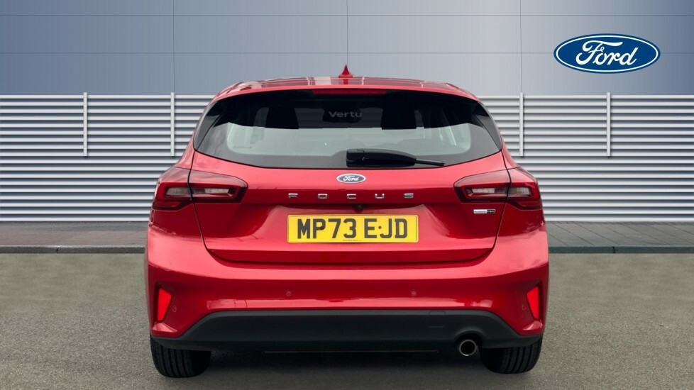Ford Focus Titanium Red #6