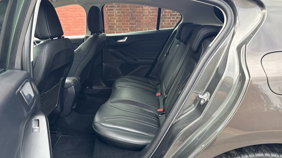 Ford Focus 1.5 Ecoblue Active Hatchback Eur White #16