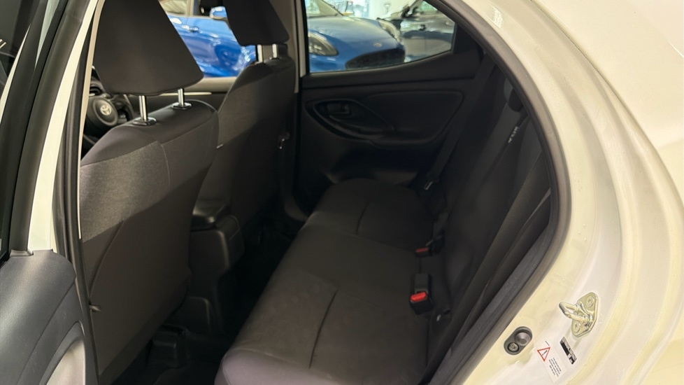 Toyota Yaris Excel Silver #16