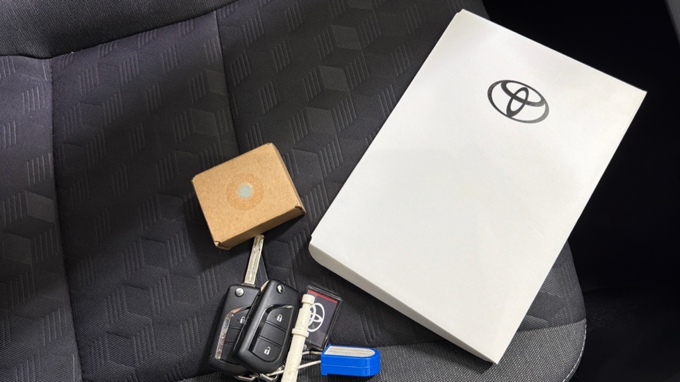 Toyota Yaris Excel Silver #19