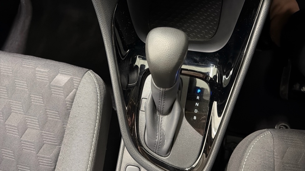 Toyota Yaris Excel Silver #41