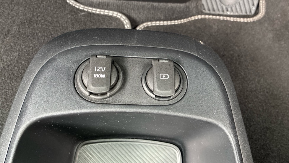 Kia EV6 77.4 Kwh Air Red #29