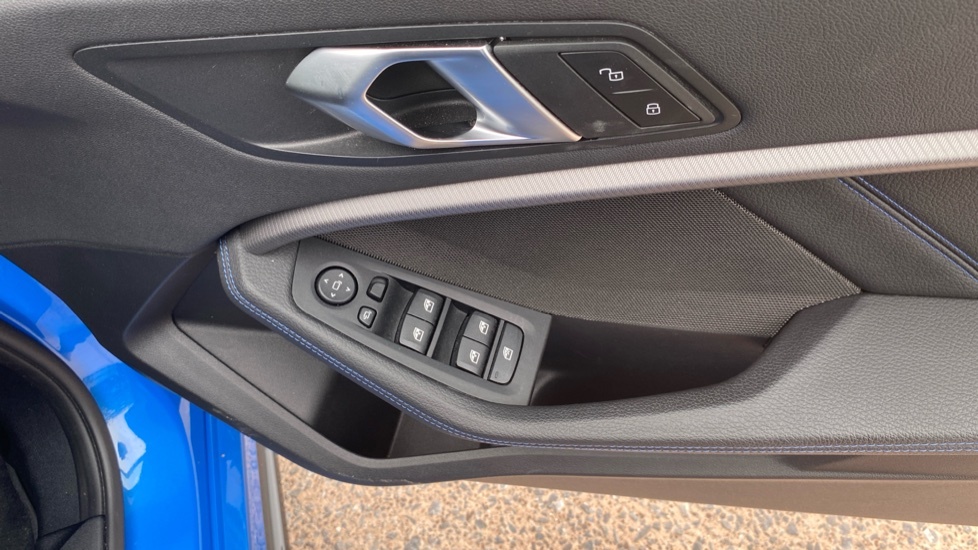 BMW 1 Series 128Ti Blue #42