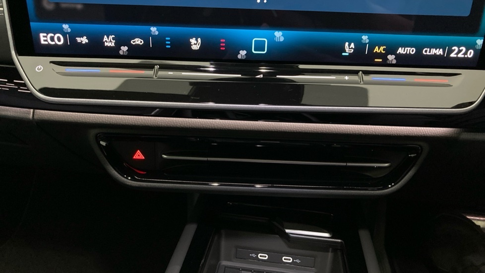 Volkswagen ID.7 Electric Blue #13