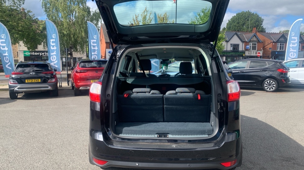 Ford Grand C-Max Zetec Black #4