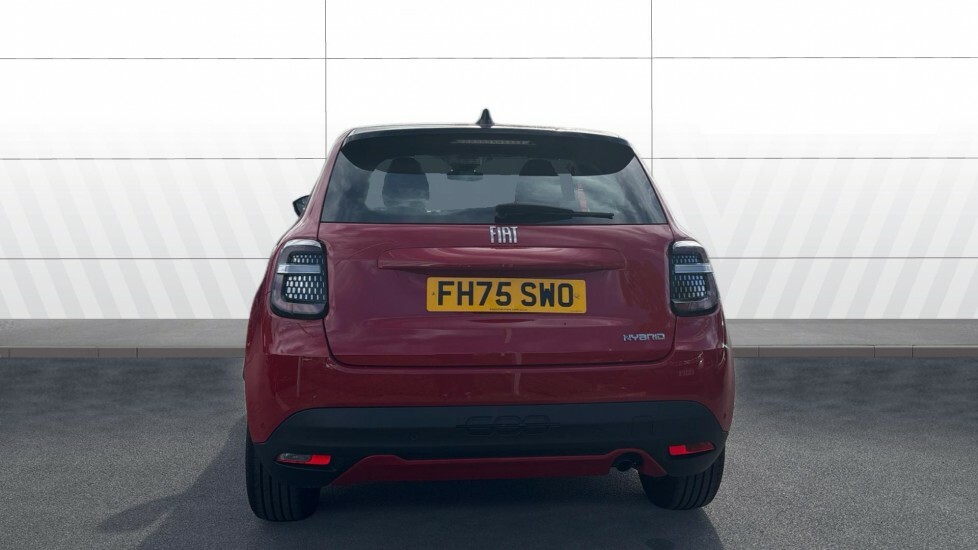 Fiat 600 Hatchback Red #6