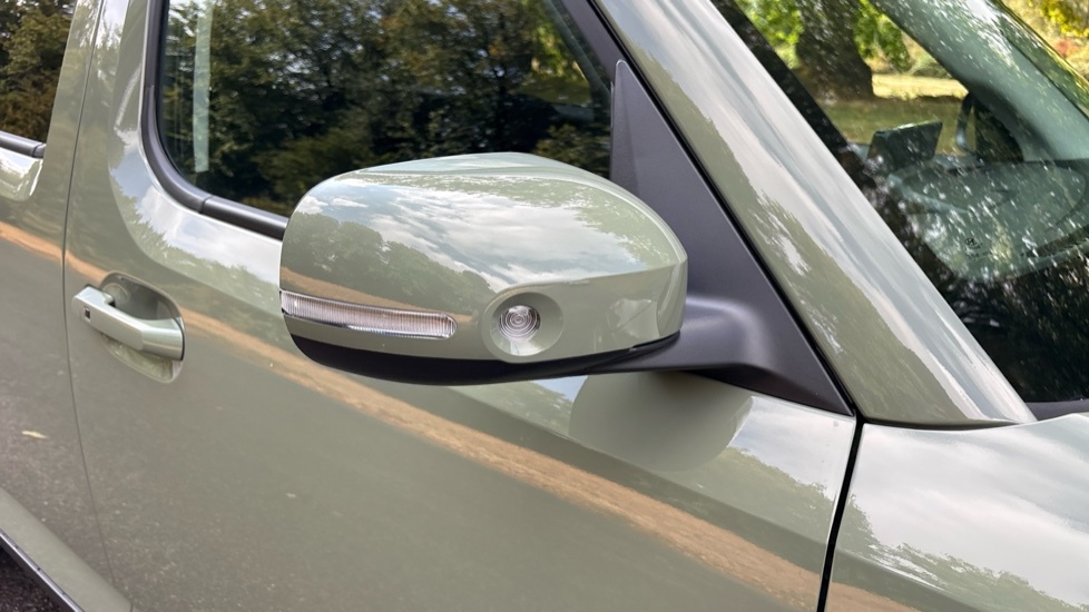 Hyundai Inster Hatchback Brown #23