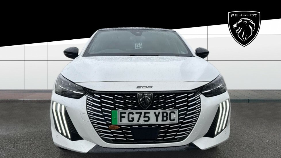 Peugeot e-208 Gt White #3