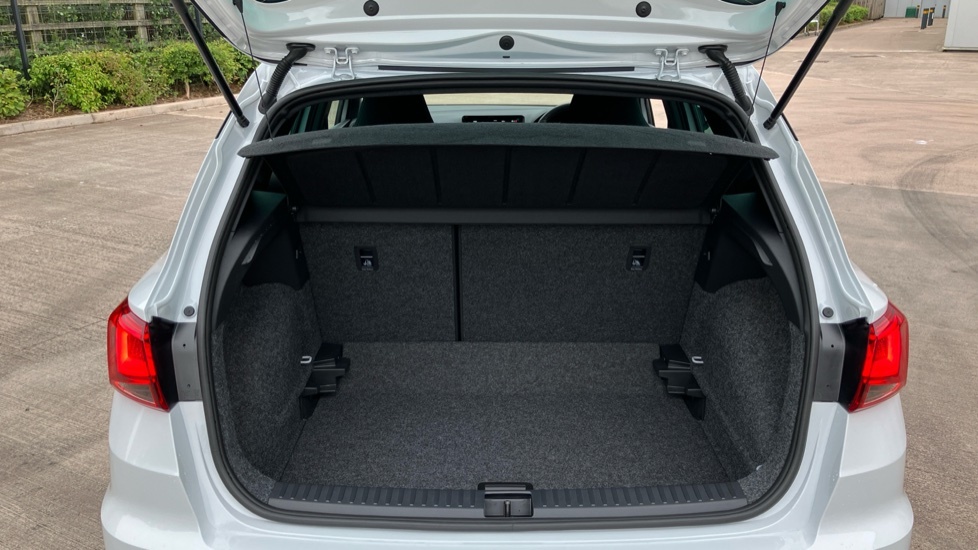 Seat Arona Fr White #4