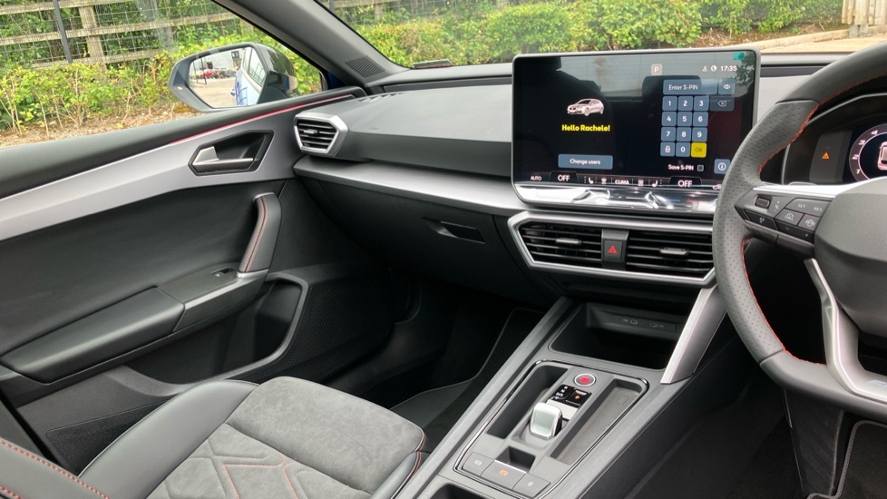 Seat Leon Hatch Fr Black Edition 1.5 Etsi Afv 150 7-Speed Au Black #14
