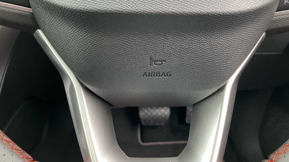 Seat Leon Hatch Fr Black Edition 1.5 Etsi Afv 150 7-Speed Au Black #28