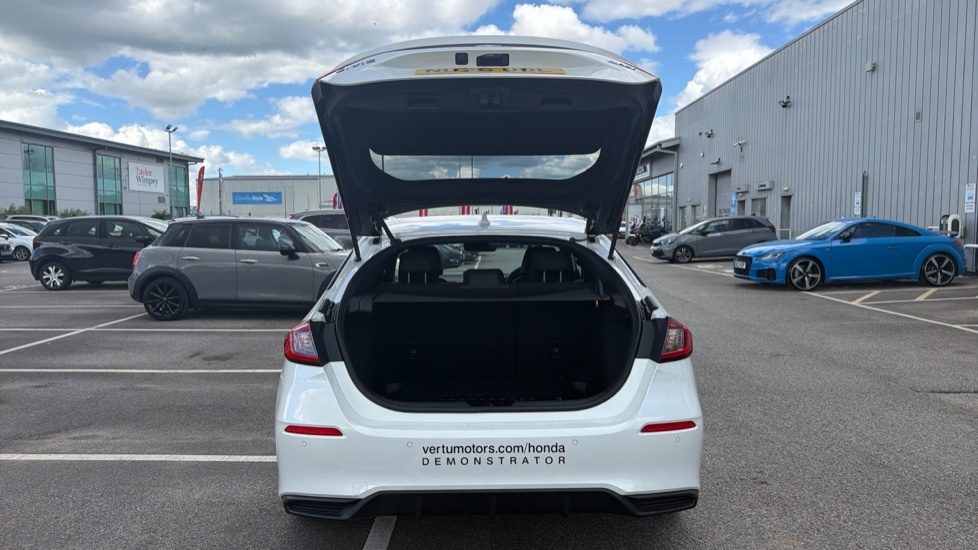 Honda Civic Sport White #4