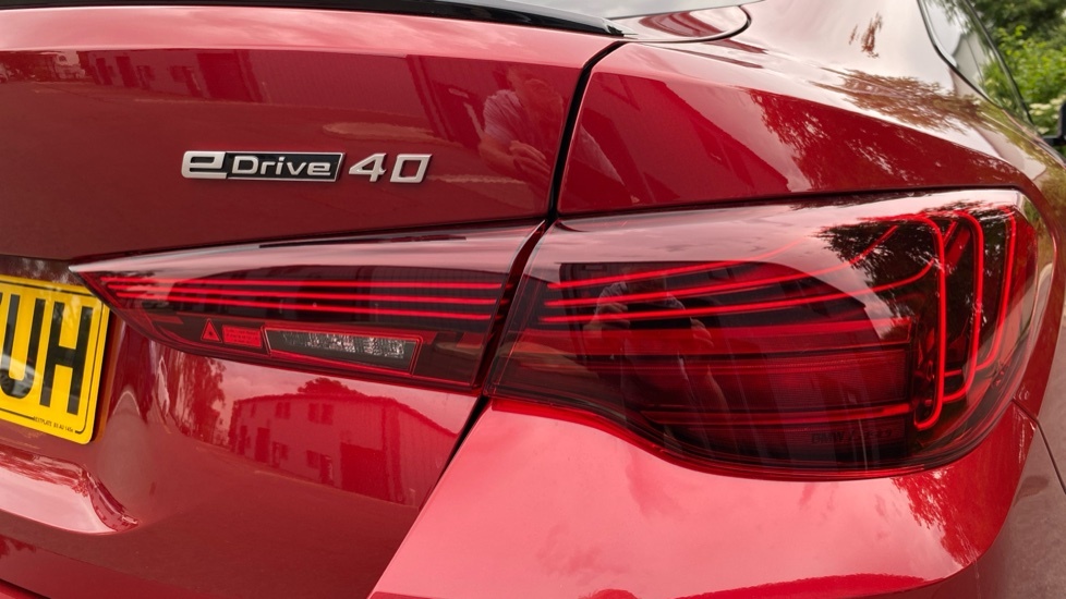 BMW i4 440Kw M60 83.9Kwh Techpro Pack Black #25