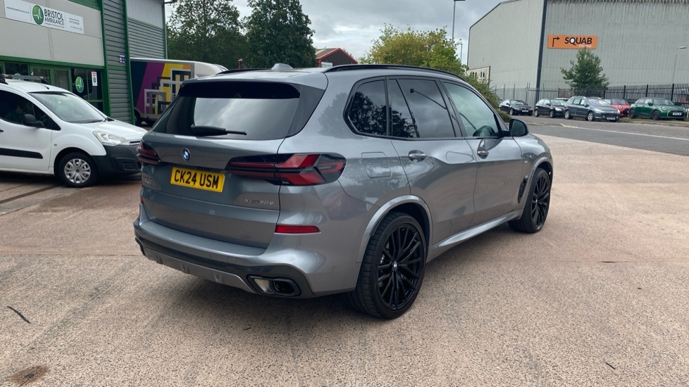 BMW X5 M Xdrive Competition Step 2024 Black #26