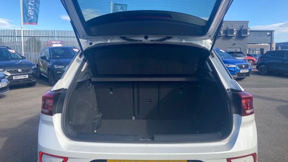 Volkswagen T-Roc Style NU23OGW White #4